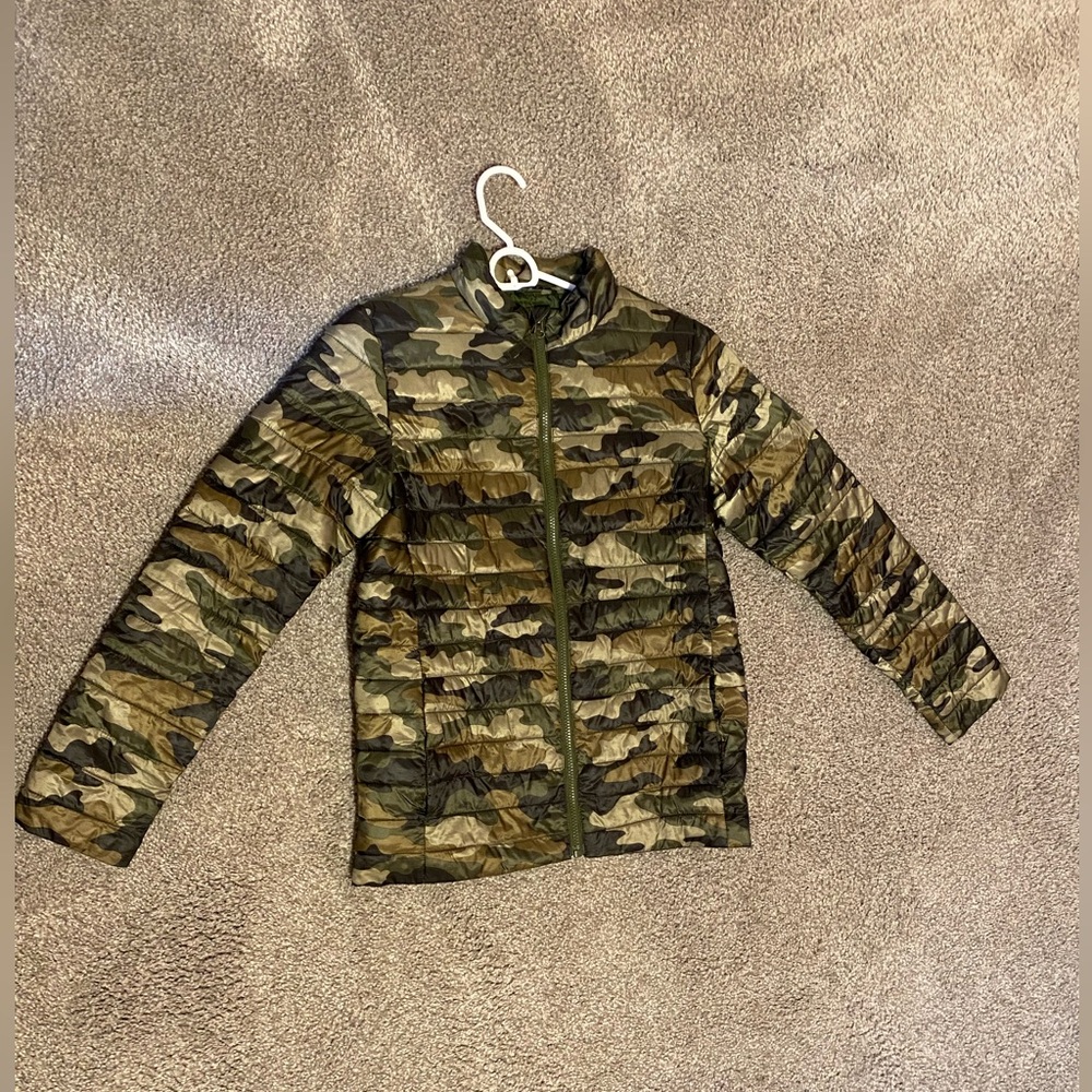 Land’s End boys camouflage coat in size large (14-16).